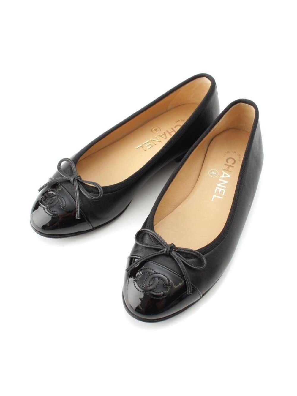 Chanel Leather CC Logo Flat Ballet Shoes Black